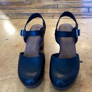 Boc Mary Jane’s size 8